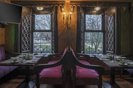 Hotel Skeffington Arms