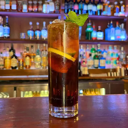 Skeffington Arms Otel 3*