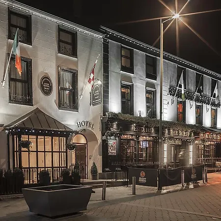 Skeffington Arms 3*
