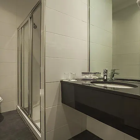 Otel Skeffington Arms Galway