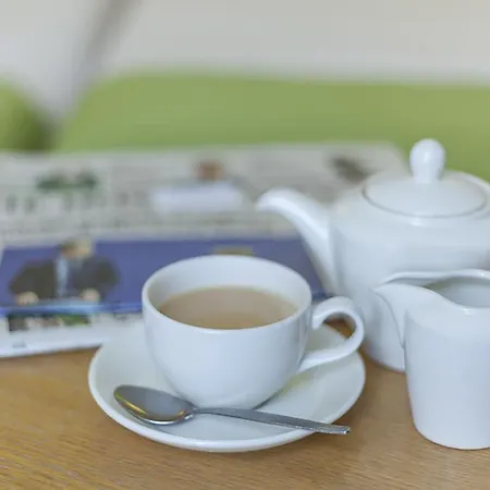 Skeffington Arms Otel 3*