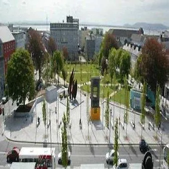 Skeffington Arms 3* גלוואיי